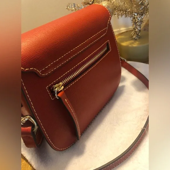 Dooney & Bourke Elegant Small Saddle Crossbody Bag - Picture 4 of 8